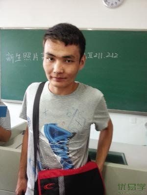 南京大学新生来了个“语言帝” 会七种语言(图)