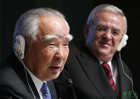 Suzuki, Volkswagen ink alliance to create top auto group